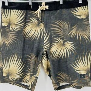 NWT LinkSoul Men’s Boardwalker Golf Short Hybrid Swim Land/Sea Black Palm Sz 40